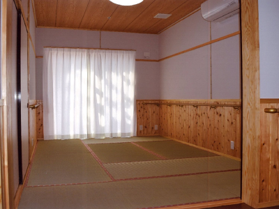 トイレがすぐそばの南向きのお部屋